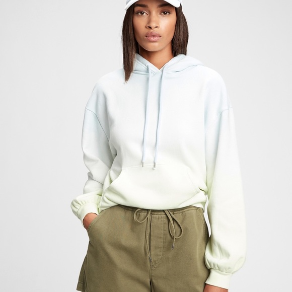 GAP Tops - NWT! Gap ombré hoodie w/balloon sleeves. XXL